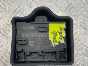 Блок управления двери 4G8959795H Audi A7