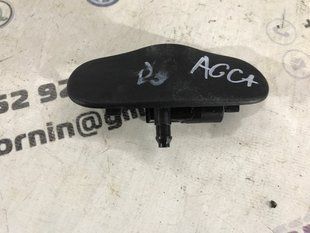Форсунка омивача лобового скла 4G0955988 Audi A6