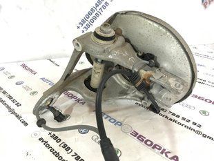 Поворотный кулак / Цапфа с подшипником 8K0505431AR Audi A4 Allroad