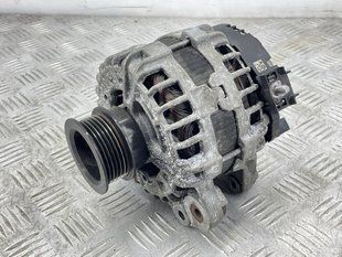 Генератор 30659580 Volvo XC90