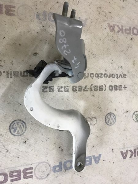 Петля кришки багажника 4L0827299B Audi Q7