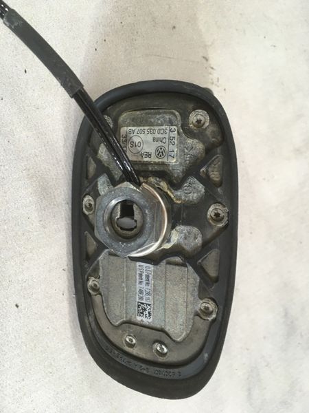 Aнтена плавник 3C0035507AB Volkswagen Tiguan