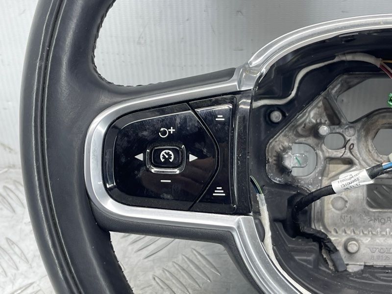 Руль Volvo XC60
