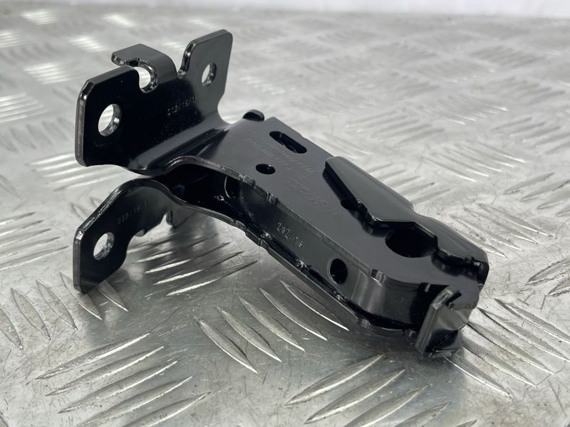 Крепление сиденья 8W0886177A Audi A6