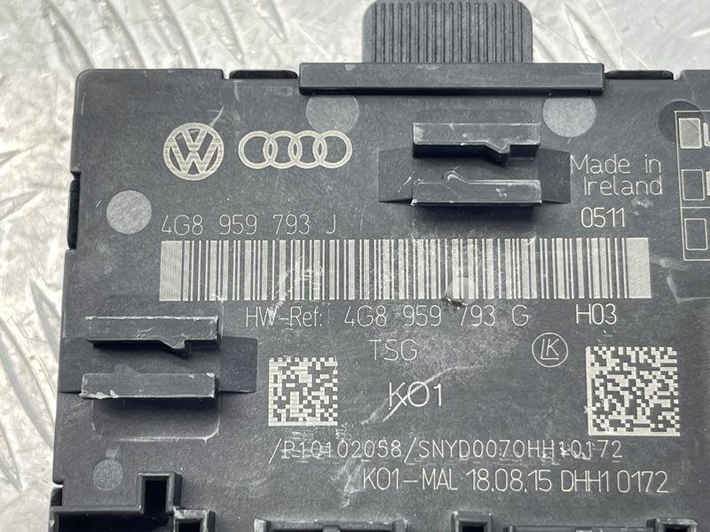 Блок керування дверей 4G8959793J Audi A7