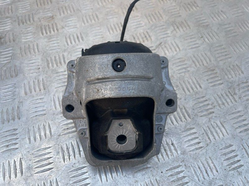 Опора / Подушка двигателя 8R0199381B Audi A6