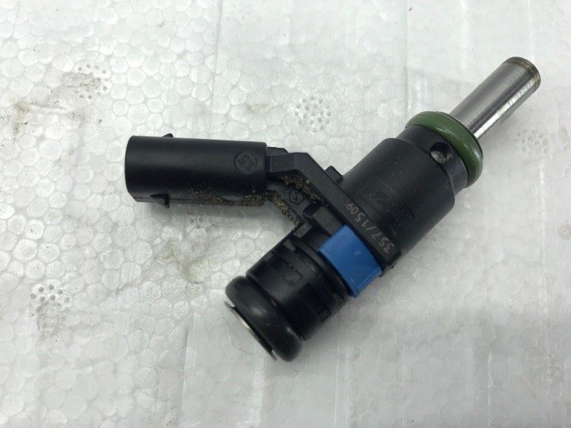 Паливна форсунка низького тиску 06E906031 Audi A6 Audi A6, Audi A7, Audi A8, Audi Q7