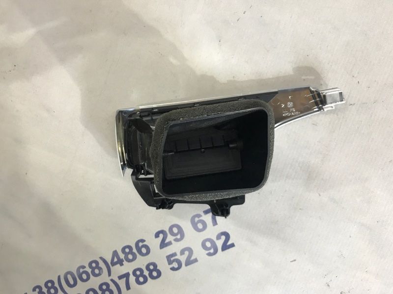 Дефлектор повітропроводу 4G1820901C6PS Audi A7