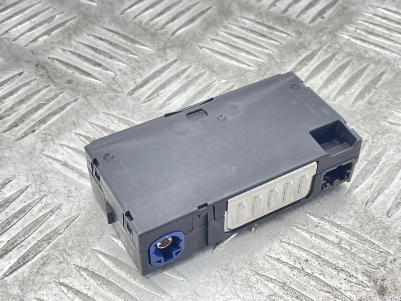 Блок USB 4N0035722 Audi A6