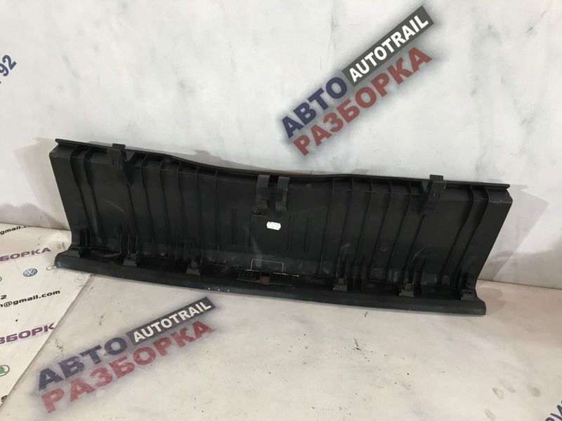 Накладка багажника 3C8863485D Volkswagen CC