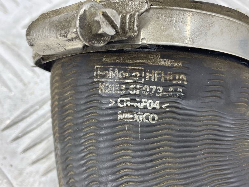 Патрубок интеркулера K2G36F073AA Ford Edge