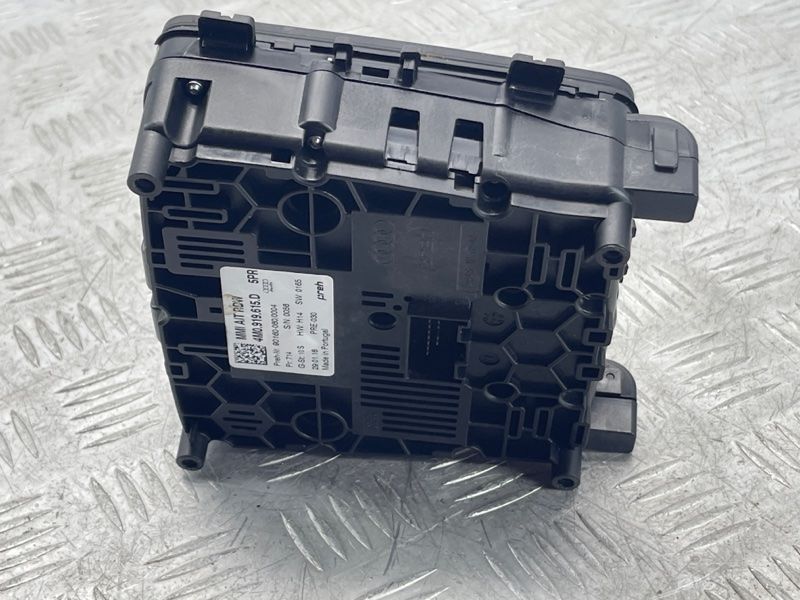 Панель керування MMI з тачпадом 4M0919615D Audi Q7