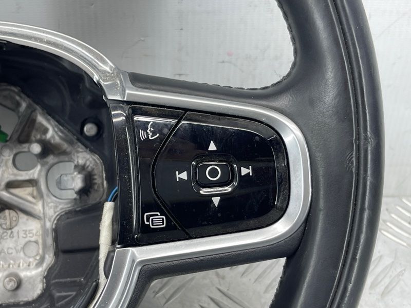 Руль Volvo XC60