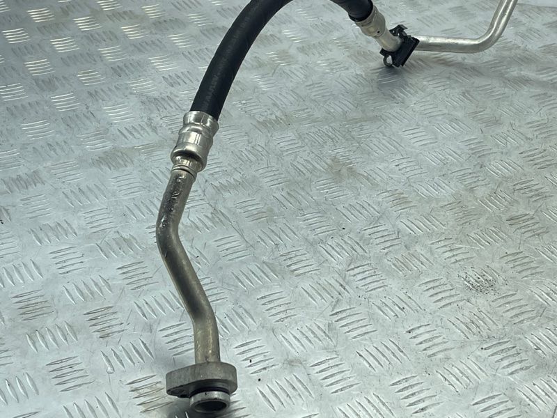 Трубка кондиціонера 5N0820743F Volkswagen Tiguan