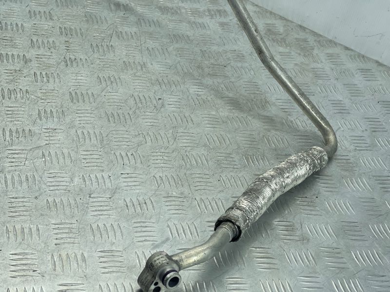 Трубка кондиціонера 5N0820743F Volkswagen Tiguan