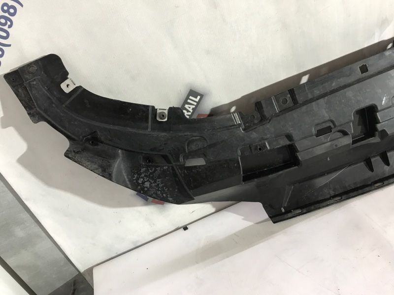 Дефлектор / Защита переднего бампера 4M0807611G Audi Q7