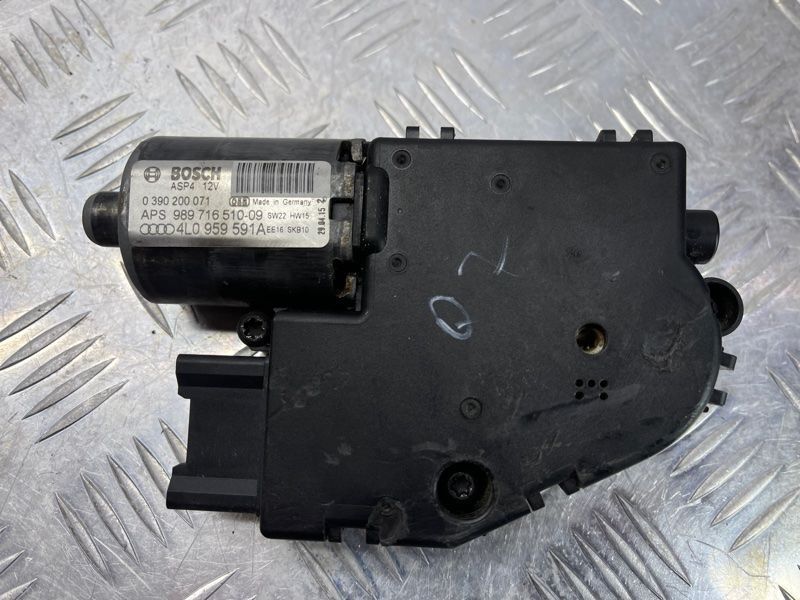 Моторчик панорами / люка 4L0959591A Audi Q7