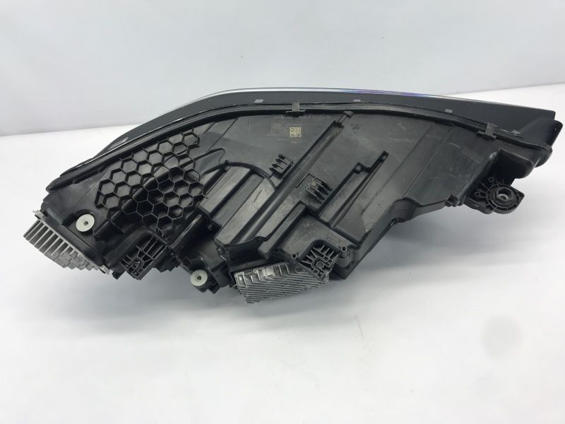 Фара FULL LED 4KE941039 Audi Q7