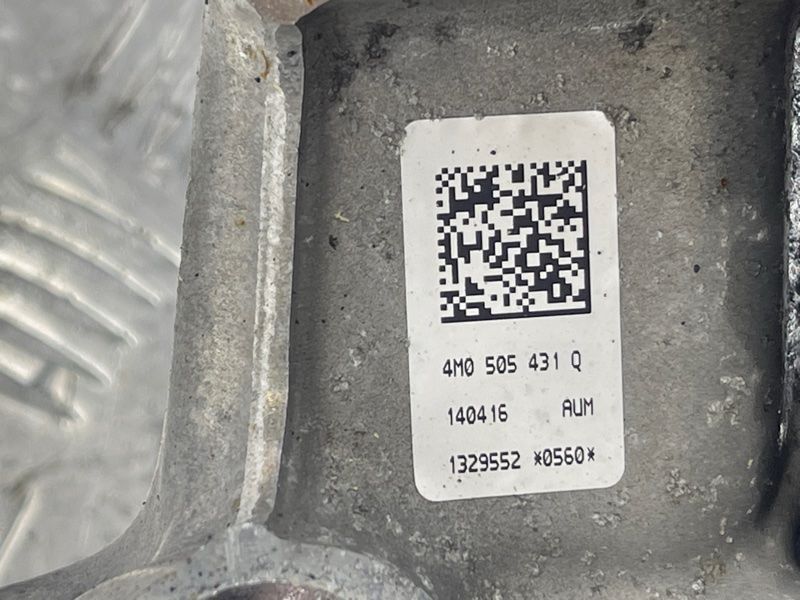 Поворотный кулак задний левый 4M0505431Q Audi Q7 Audi Q7, Audi Q8, Audi RS Q8, Audi SQ7, Audi SQ8