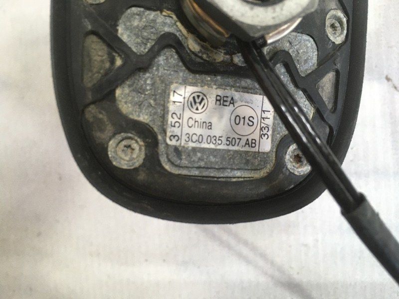 Aнтена плавник 3C0035507AB Volkswagen Tiguan