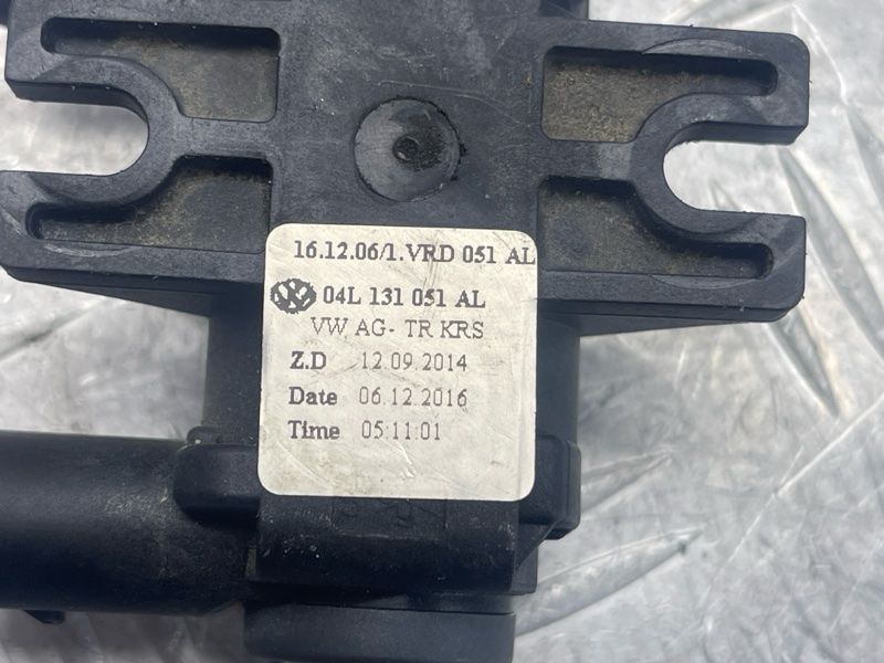 Клапан управления турбиной 1K0906627B Audi Q7