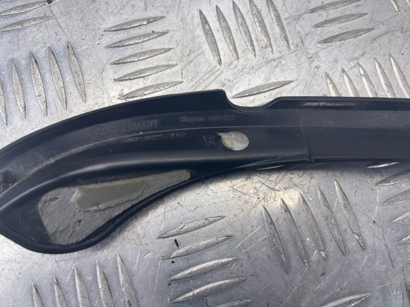 Привідний блок кришки багажника 7P6827851FIIT Volkswagen Touareg Volkswagen Touareg