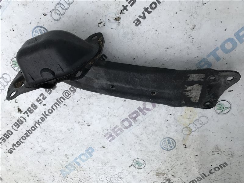 Важіль задньої підвіски поздовжній 3C0505225B Volkswagen CC