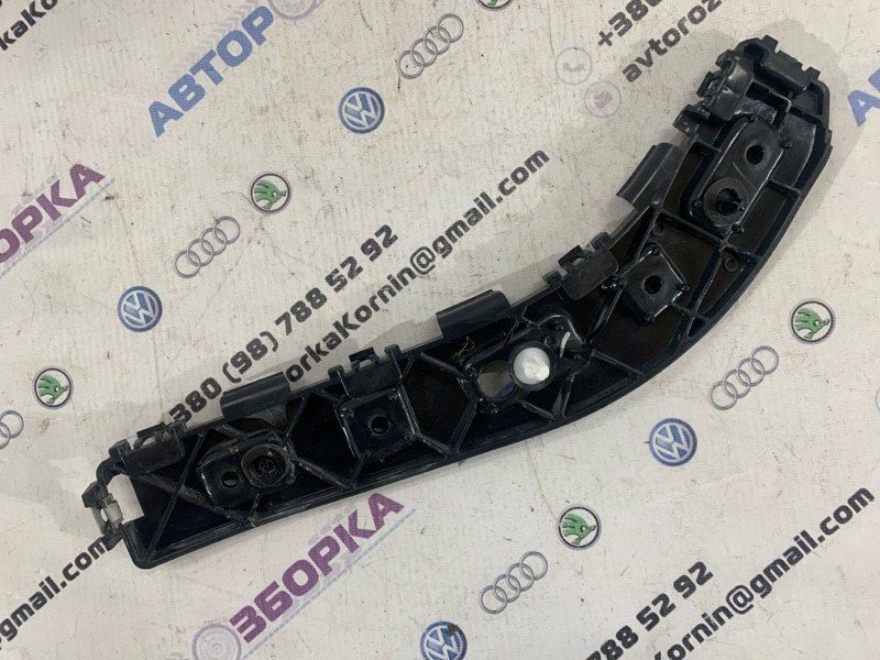 Кронштейн заднего бампера KT4B17E850A Ford Edge