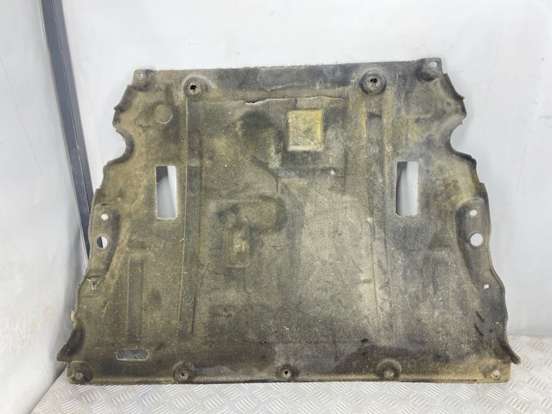 Защита / Шумоизоляция двигателя DG936P013JA Ford Fusion