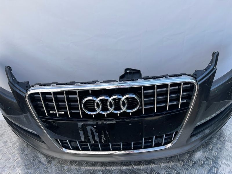 Бампер комплектный Audi Q7