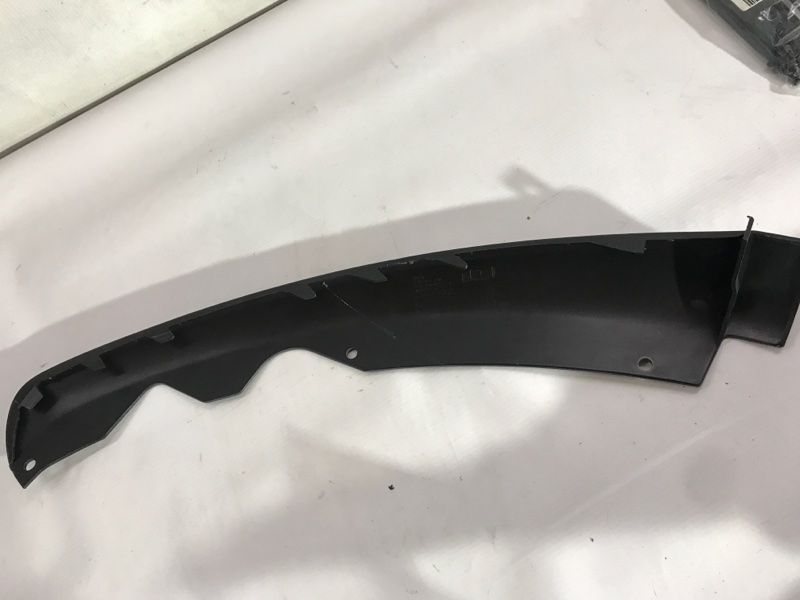 Спойлер переднего бампера DS7317626 Ford Fusion