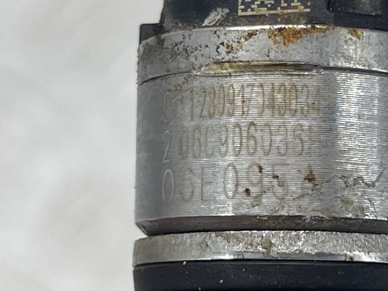 Паливна форсунка високого тиску 06C906036H Audi Q7 Audi A6, Audi A7, Audi A8, Audi Q7