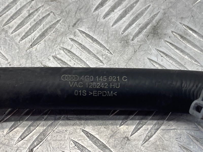 Шланг системи охолодження 4G0145921C Audi A6