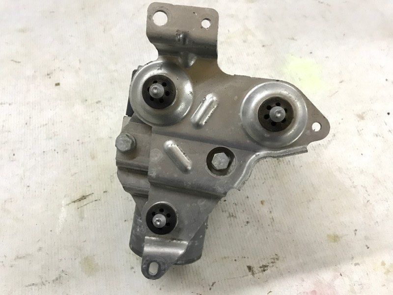 Блок ABS 4G0907379J Audi S7