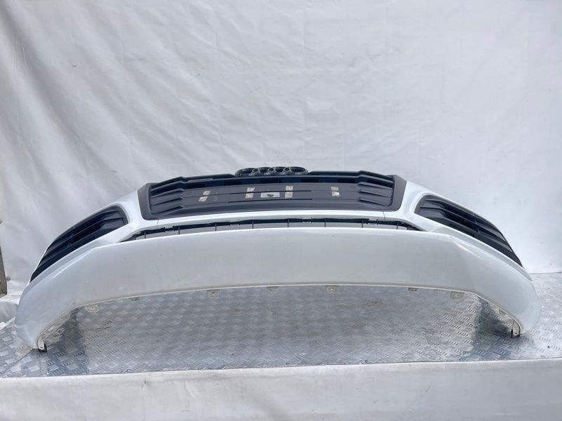 Бампер 80A807437E Audi Q5