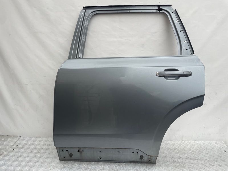 Дверь 32321822 Volvo XC90
