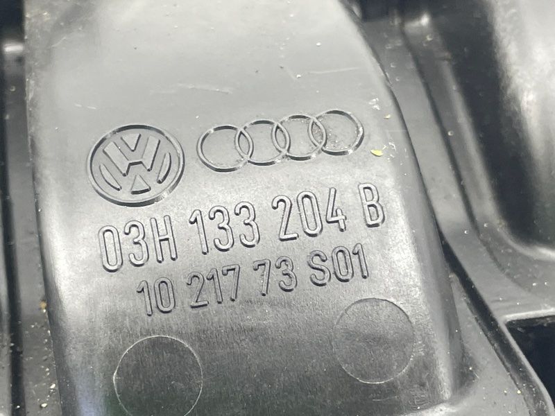 Колектор впускний 03H133201AD Audi Q7