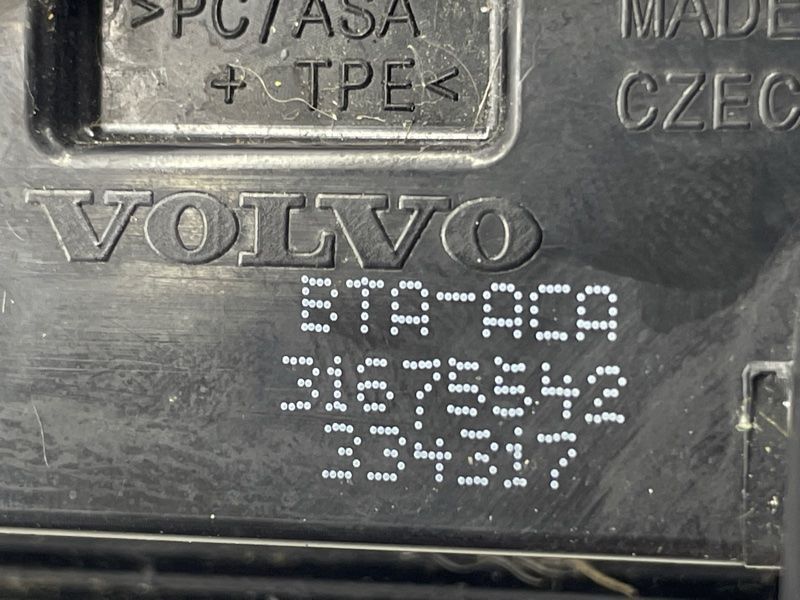 Ручка кришки багажника 31675542 Volvo XC60