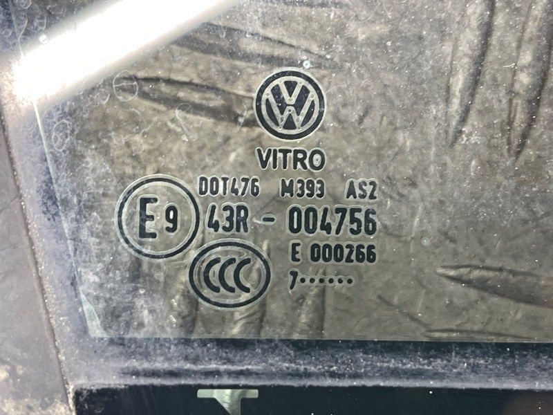 Бічне скло дверей 5NN845114 Volkswagen Tiguan