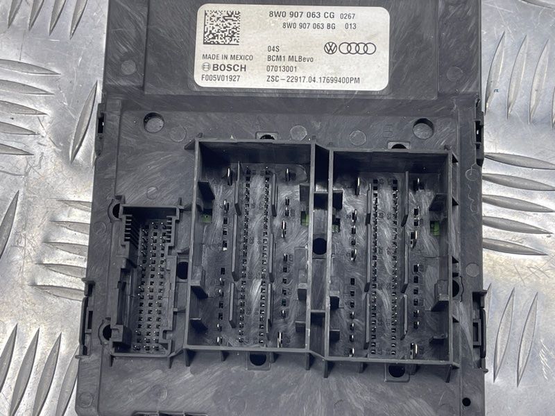 Блок комфорту 8W0907063CG Audi Q5