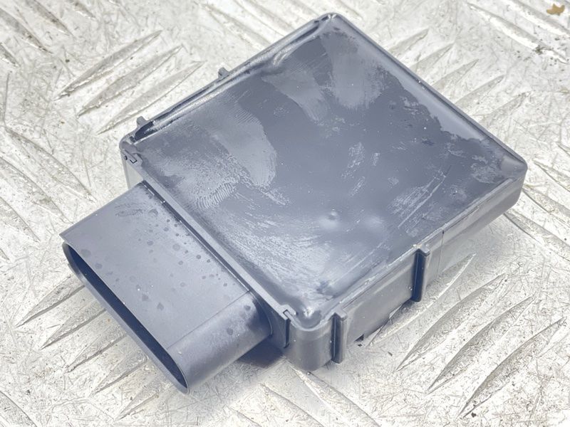 Блок керування склоочисника з подачею води 4N0907605A Audi A6