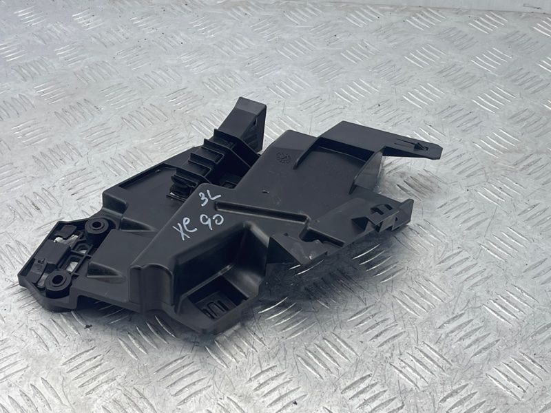 Кронштейн замка дверей 31349773 Volvo XC90
