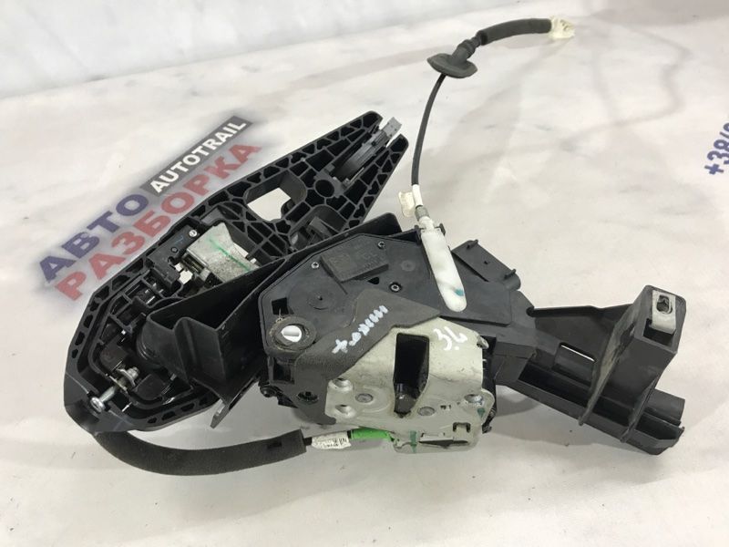 Ручка двери с бесключевым доступом внешняя DS73F264A53AA Ford Fusion