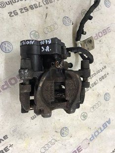 Суппорт тормозной DG9C2D250A Ford Fusion