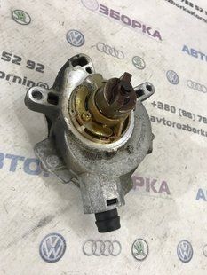 Помпа насос охлаждения, дополнительный электрический bm5g2a451ec Ford Escape