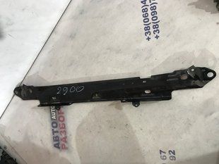Кронштейн панели радиатора 625124GA0A Infiniti Q50