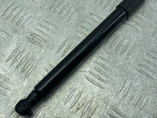Газовий упор капота 8W0823359B Audi A4 Allroad