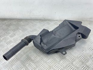 Заливна горловина бачка склоомивача 4G1955462A Audi A6 Audi A6, Audi A7, Audi RS7, Audi S6, Audi S7