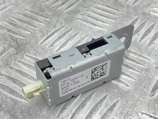 Aнтена LJ6T18C847AB Ford Escape