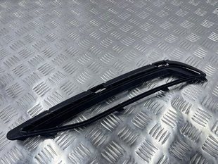 Воздуховод бампера 4M0807157A Audi Q7